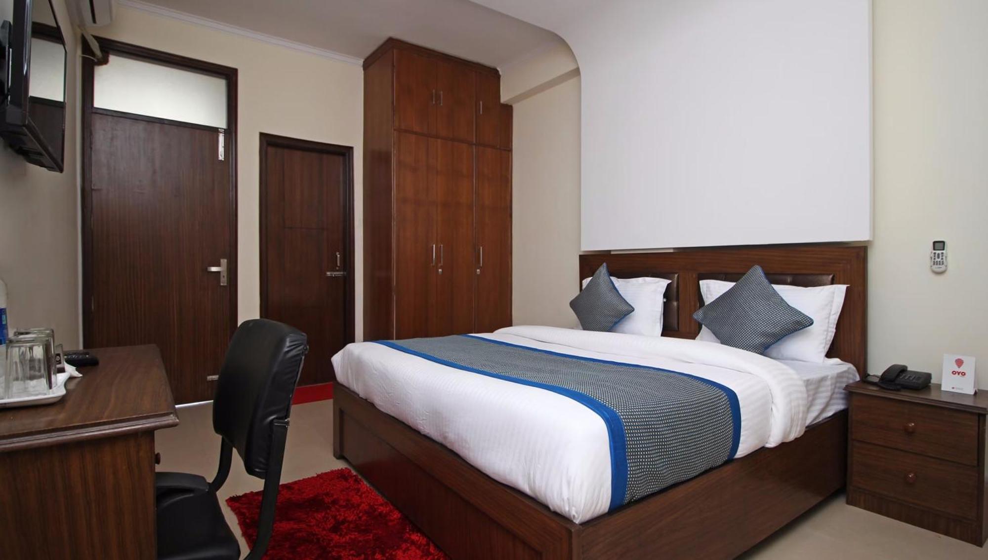 โอโย 9273 สุริยา พาเลซ Hotel นิวเดลี ภายนอก รูปภาพ